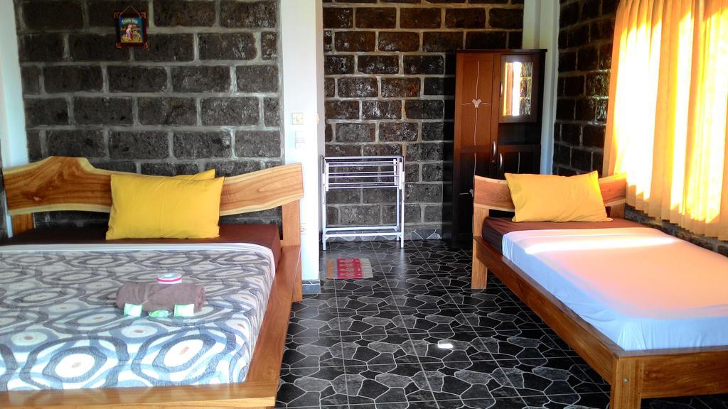 Gubug Balian Beach Bungalow Selemadeg  Exterior photo